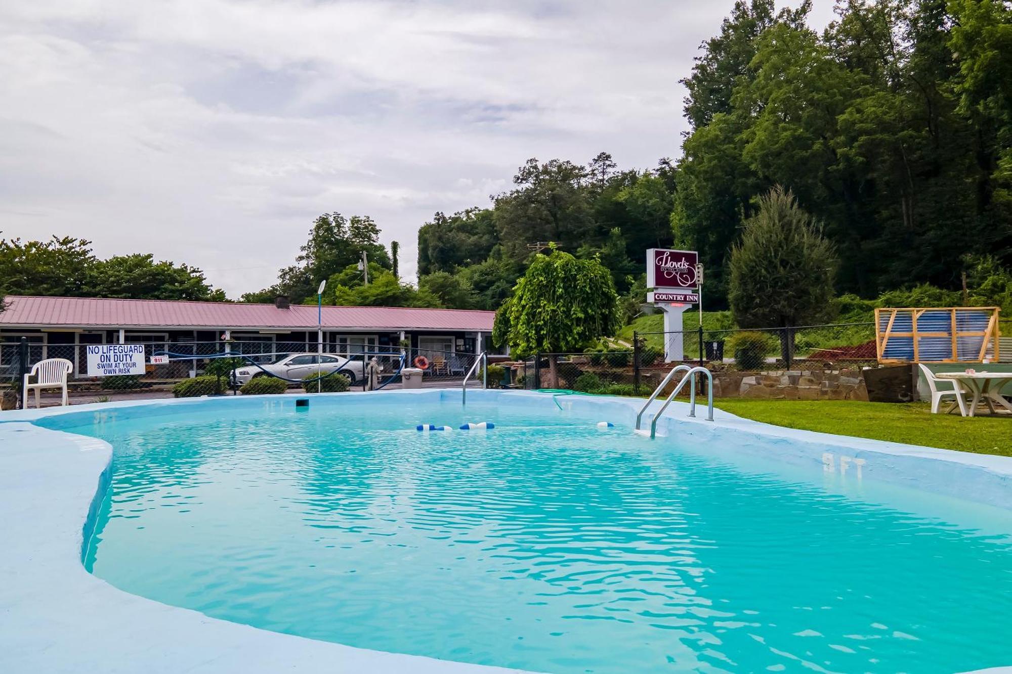 Lloyd'S On The River Country Inn By Oyo Bryson City Exteriör bild